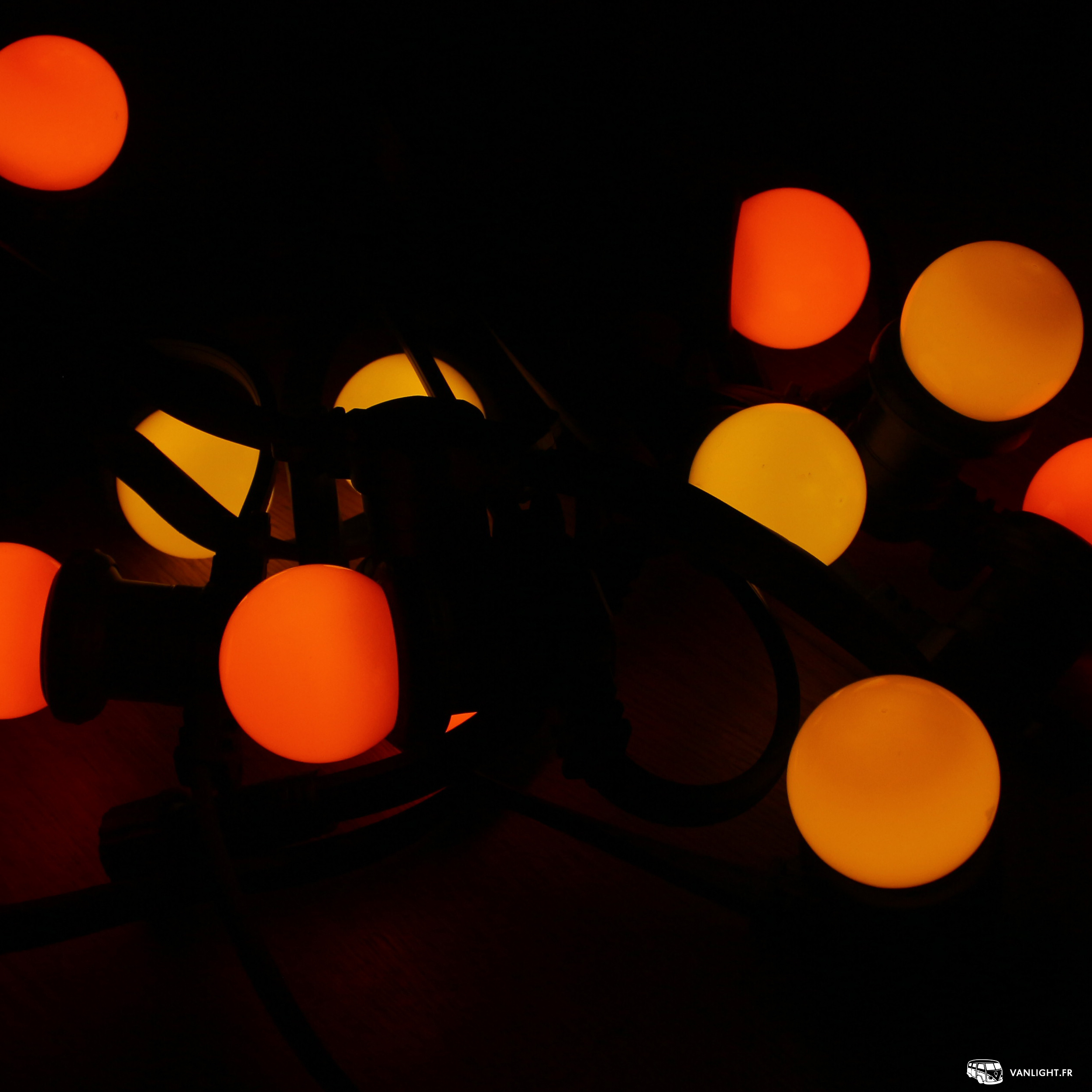 Location Guirlande guinguette 10 mètres "ORANGE & JAUNE" orange jaune  vanlight